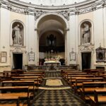 Vangelo del 07 gennaio 2026: quando la luce sceglie la periferia
